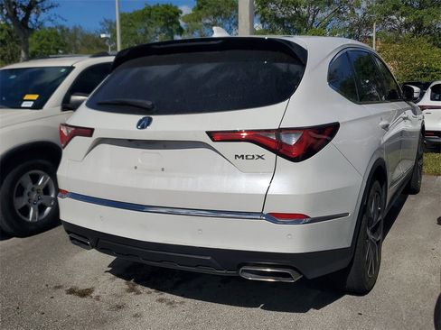 Used 2023 Acura MDX FWD w/ Technology Package image 9