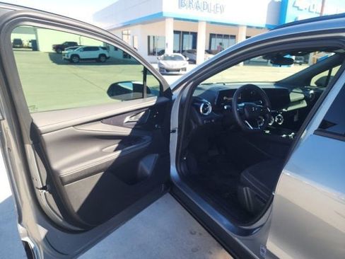 New 2026 Chevrolet Blazer EV LT w/ Midnight/Sport Edition image 19