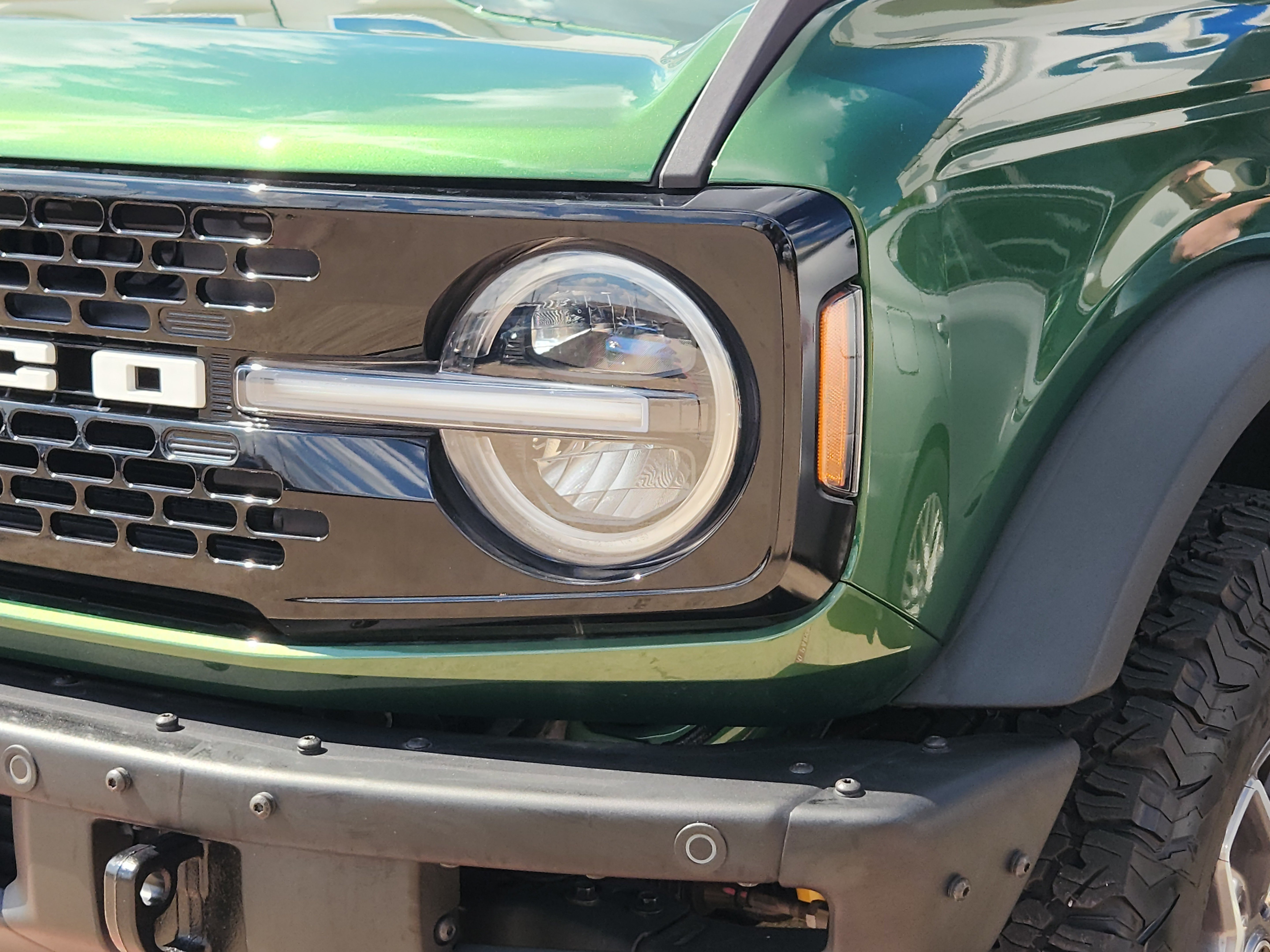 Used 2025 Ford Bronco Badlands AWD/4WD image 6