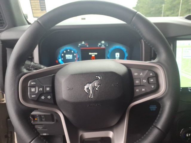 Used 2026 Ford Bronco Badlands AWD/4WD image 23