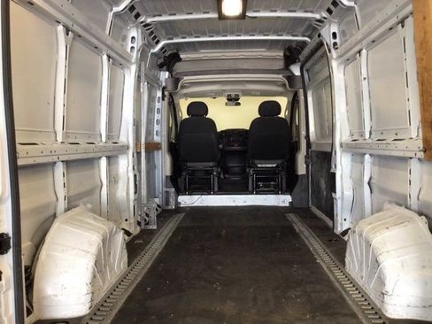 Used 2021 RAM ProMaster 2500 w/ Interior LED Lighting Group FWD image 8