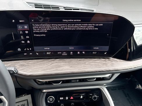 New 2025 Audi Q5 Premium image 30