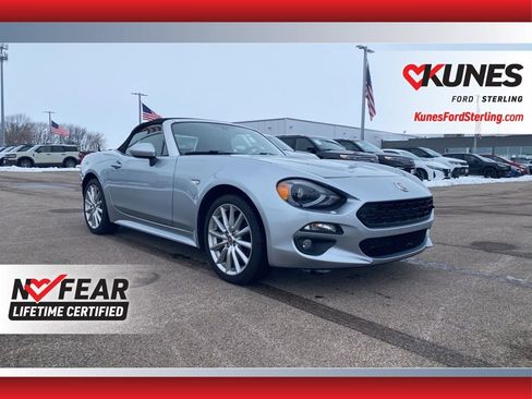 Used 2018 FIAT 124 Spider Lusso w/ Convenience Group image 1