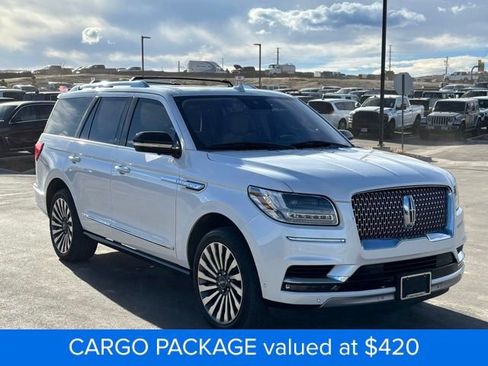 Used 2019 Lincoln Navigator Reserve image 9