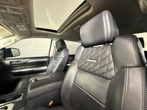 Used 2019 Toyota Tundra Platinum AWD/4WD image 5
