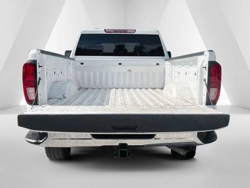 Used 2022 GMC Sierra 2500 Pro w/ Convenience Package AWD/4WD image 9
