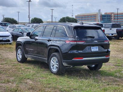 New 2026 Jeep Grand Cherokee Laredo