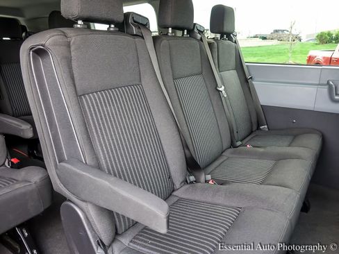 Used 2018 Ford Transit 350 XLT image 22