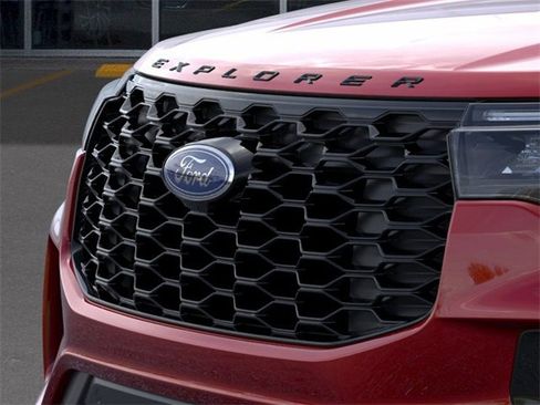 New 2026 Ford Explorer ST-Line image 17