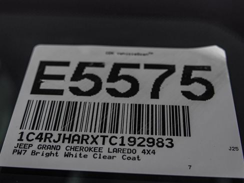 New 2026 Jeep Grand Cherokee Altitude AWD/4WD image 49