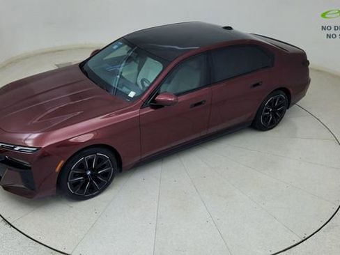 Used 2024 BMW i7 eDrive50 w/ M Sport Package RWD image 79