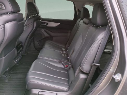 Used 2023 Acura MDX FWD w/ Technology Package image 12