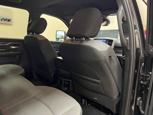 Used 2024 RAM 2500 Big Horn w/ Bed Utility Group image 35