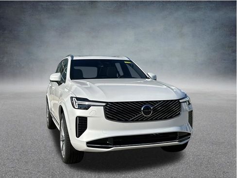 New 2026 Volvo XC90 B6 Plus w/ Protection Package AWD/4WD image 1