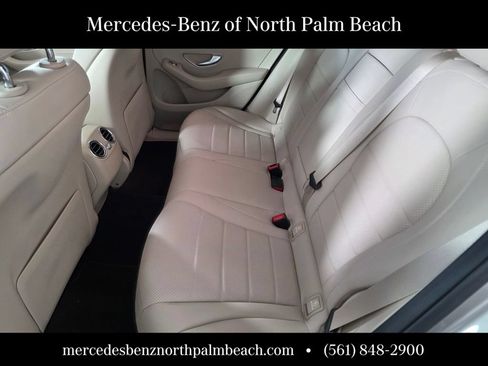 Used 2020 Mercedes-Benz GLC 300 image 13