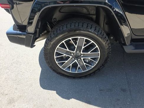 Used 2022 Jeep Wrangler Unlimited Sport AWD/4WD image 7