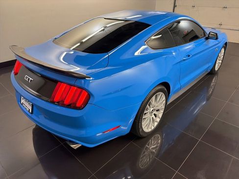 Used 2017 Ford Mustang GT w/ GT Performance Package RWD image 6