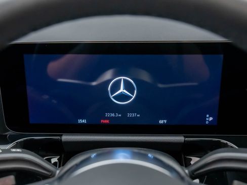 New 2026 Mercedes-Benz GLA 250 GLA 250 image 14