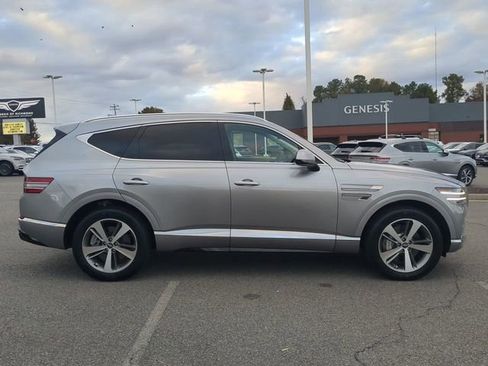Used 2024 Genesis GV80 3.5T image 3