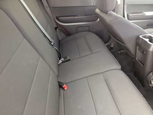 Used 2010 Ford Escape XLT image 14