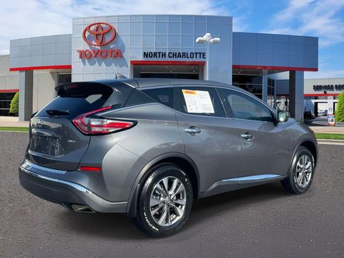Used 2018 Nissan Murano S AWD/4WD image 6