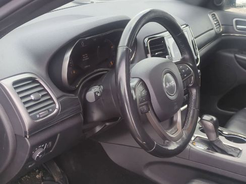 Used 2020 Jeep Grand Cherokee Limited X image 10