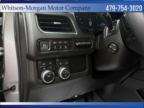Used 2023 GMC Yukon AT4 w/ AT4 Premium Package AWD/4WD image 19