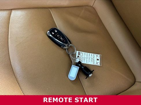 Used 2021 Chevrolet Equinox Premier FWD image 30