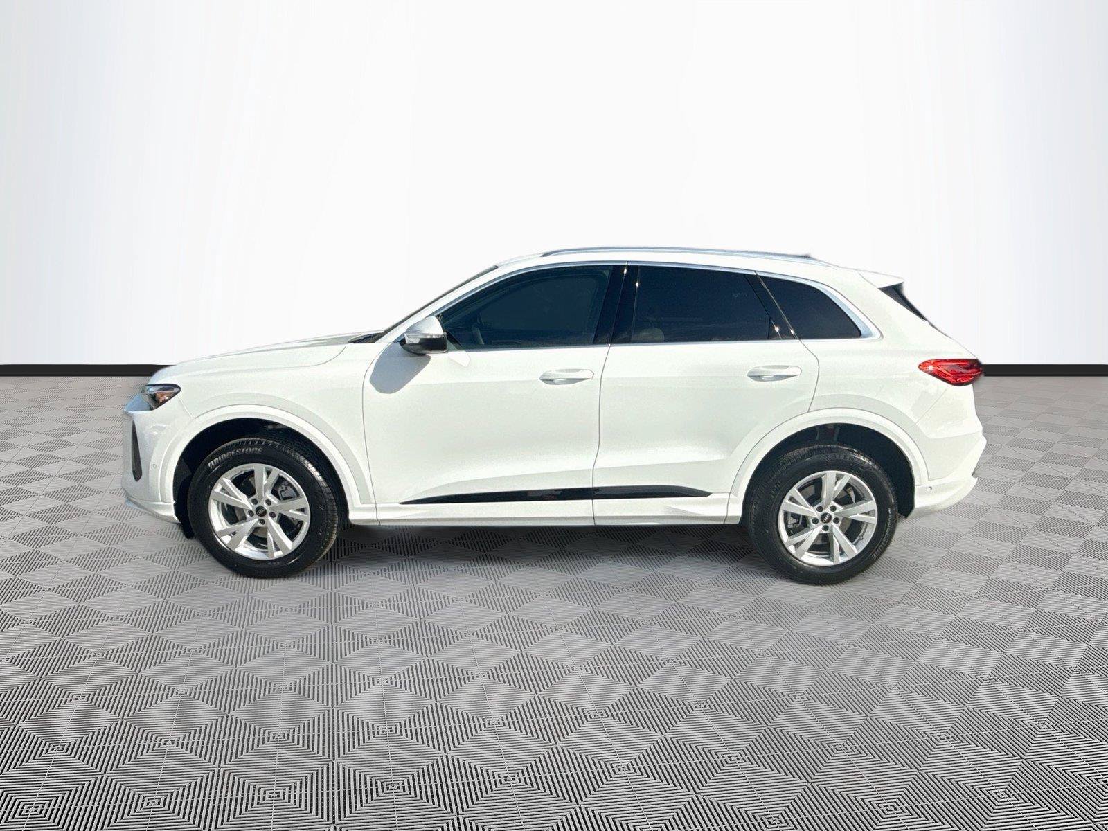 New 2026 Audi Q5 Premium AWD/4WD image 4