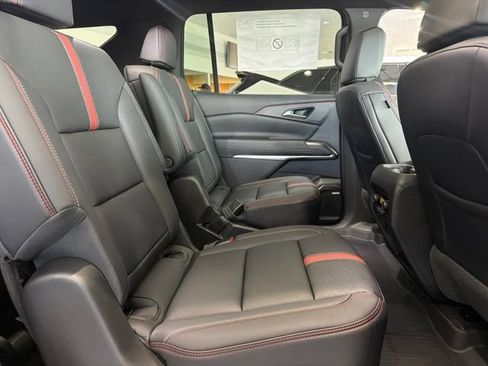New 2026 Chevrolet Traverse RS w/ LPO, Floor Liner Package AWD/4WD image 20