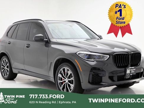 Used 2022 BMW X5 M50i w/ Executive Package image 1