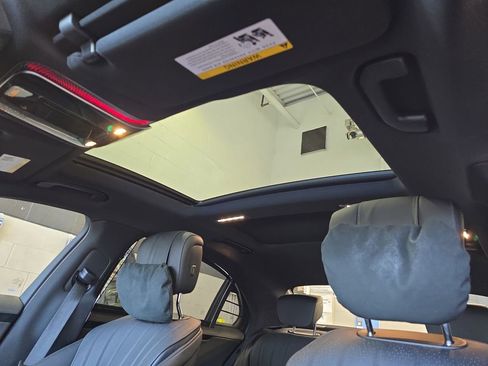 Certified 2024 Mercedes-Benz S 500 4MATIC image 34