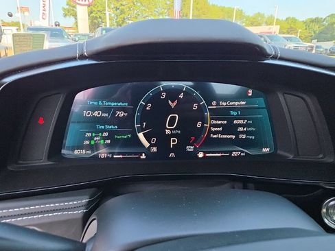 Used 2024 Chevrolet Corvette Stingray Premium Conv w/ Z51 Performance Package RWD image 19