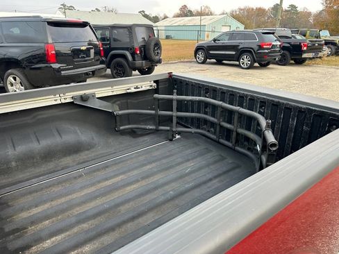 Used 2016 Nissan Frontier SV w/ SV Value Truck Package image 22