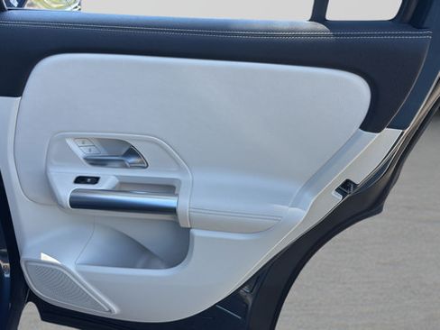 Used 2022 Mercedes-Benz GLA 250 image 31