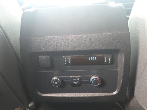 Used 2017 Ford Expedition XLT image 22