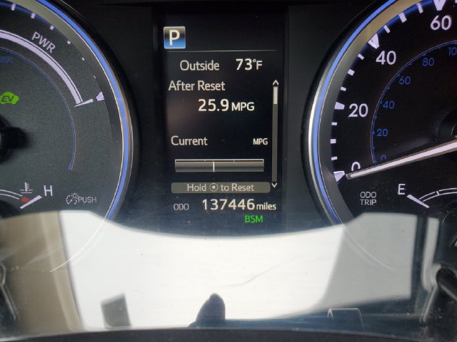 Used 2017 Toyota Highlander XLE AWD/4WD image 24