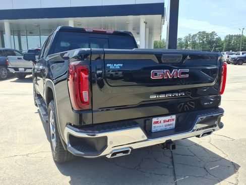 New 2026 GMC Sierra 1500 SLT w/ SLT Premium Plus Package AWD/4WD image 5