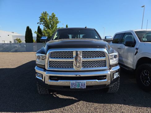 Used 2018 RAM 2500 Laramie w/ Protection Group AWD/4WD image 5