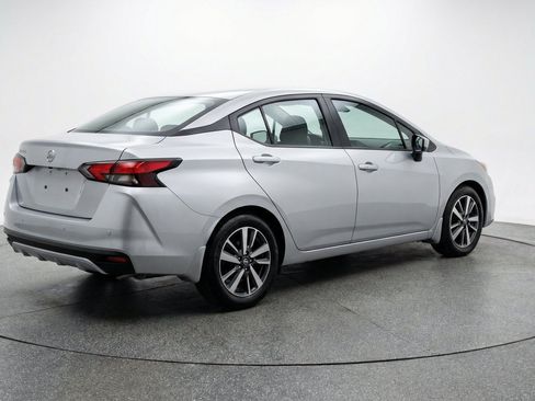 Used 2025 Nissan Versa SV FWD image 9