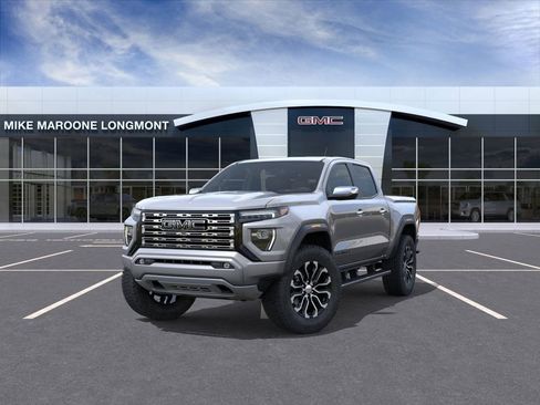 New 2026 GMC Canyon Denali w/ LPO, Black Badging Package image 8