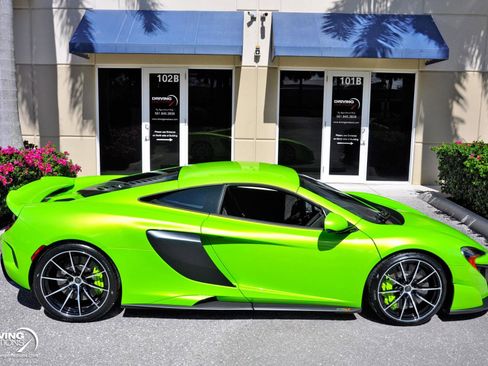 Used 2016 McLaren 675LT Coupe image 19