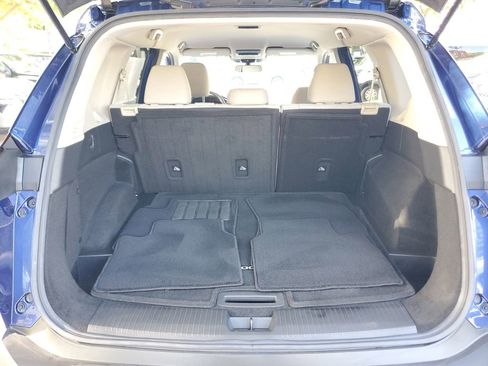 Certified 2021 Nissan Rogue SV FWD image 9