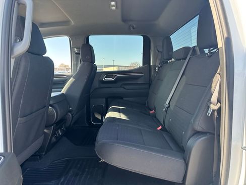 Used 2025 Chevrolet Silverado 1500 LT image 22