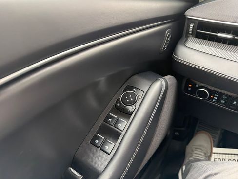 Used 2025 Ford Mustang Mach-E Select image 40