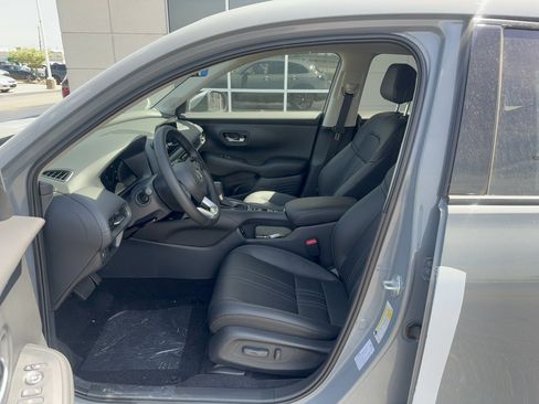 New 2026 Honda HR-V EX-L image 10