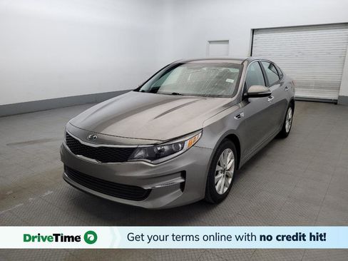 Used 2018 Kia Optima LX w/ 17" Alloy Wheels Package image 1