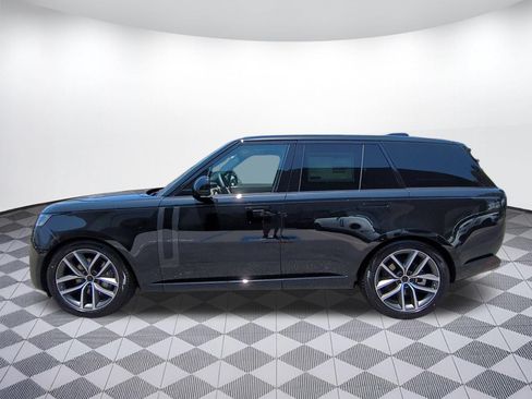 New 2026 Land Rover Range Rover SE AWD/4WD image 2