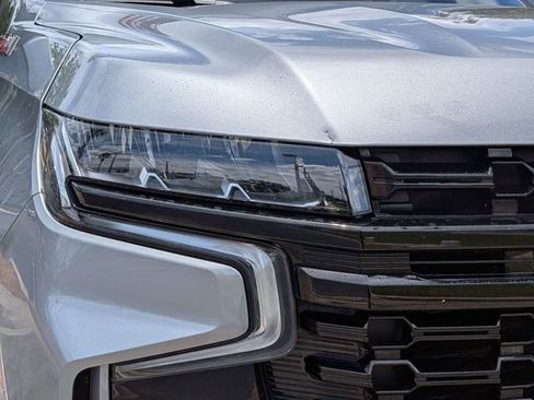 Used 2024 Chevrolet Tahoe Z71 w/ Z71 Off-Road Package AWD/4WD image 9