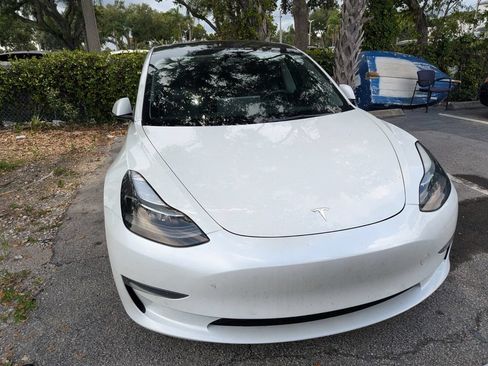 Used 2022 Tesla Model 3 RWD image 2